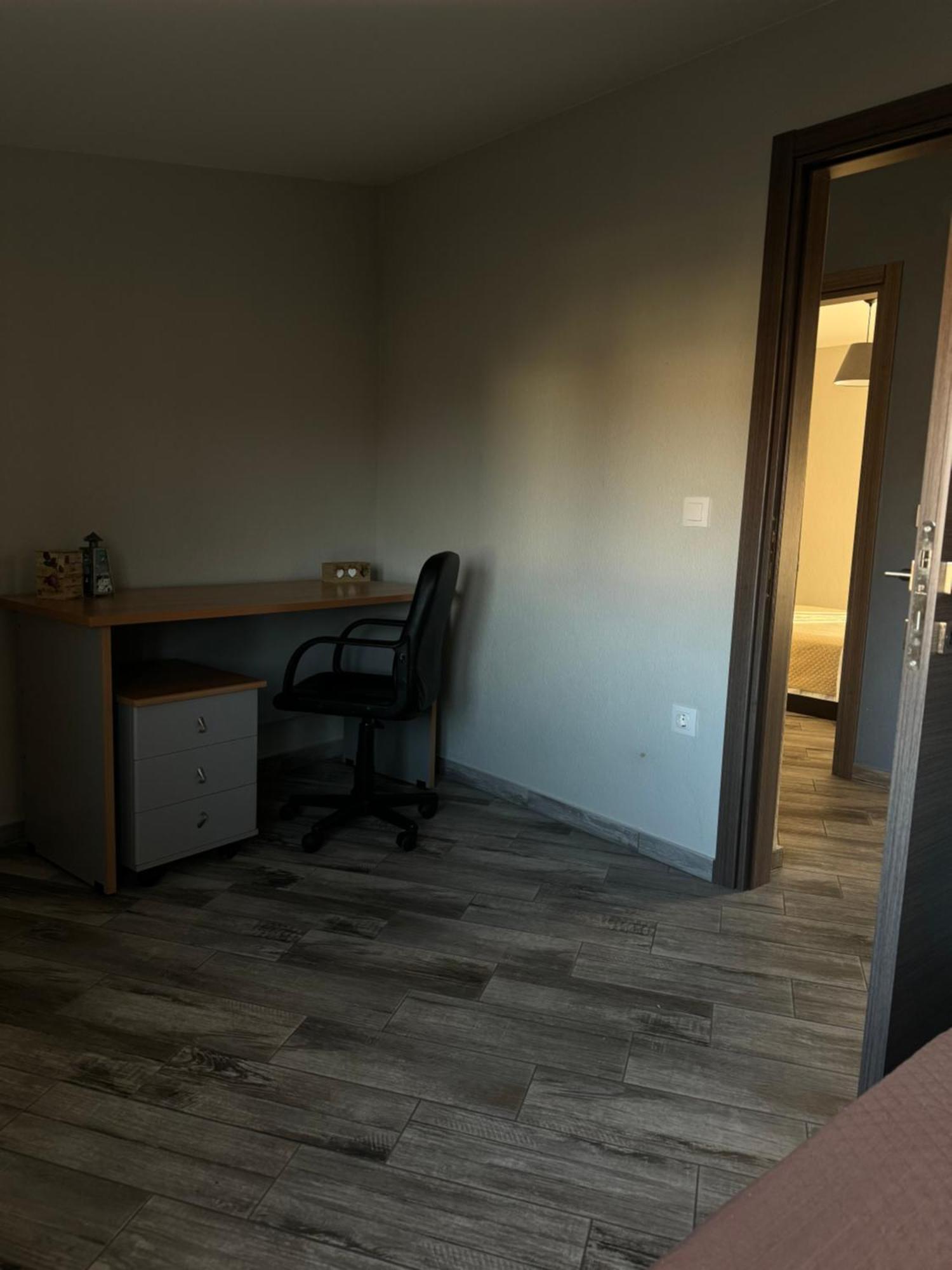 Private Modern Apartment Nea Roda Exteriör bild